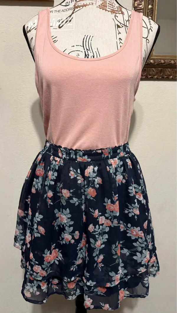 Abercrombie & Fitch Floral Skirt - Image 2