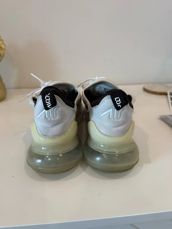 Nike airs  - Image 2