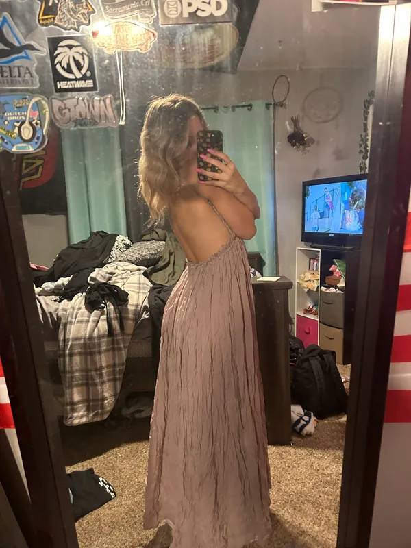 Miss Avenue backless dress - Image 2