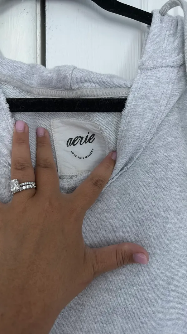 Aerie grey hoodie - Image 2