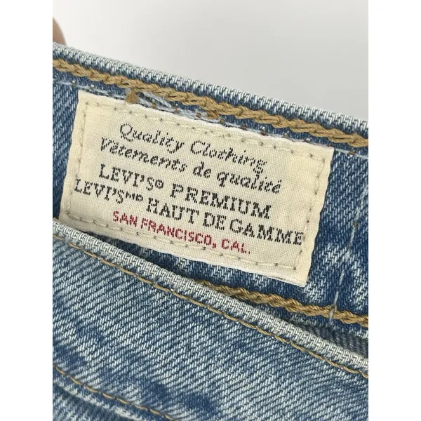 Levi's Women's‎ Ribcage Straight Ankle Premium Jeans Button Fly Size 26 Q0019 - Image 4
