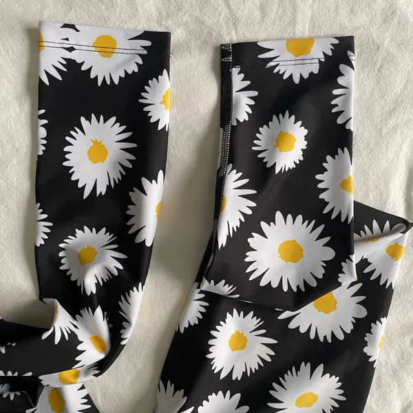 Year Of Ours Veronica Daisy Leggings - Image 7