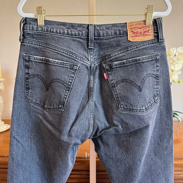 Levi's 501 Skinny Jeans Black Wash Frayed Hem W28 L28 - Image 10