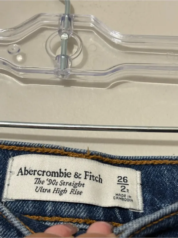 Abercrombie & Fitch The ’90s Straight Ultra High Rise Jeans Size 26 Distressed - Image 4