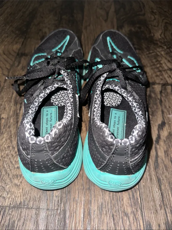 Brooks Women's Black Teal Athletic Shoes - Image 2
