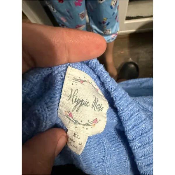 Women’s hippie rose Classic Cable Knit Women's Sweater - Light Blue size XL - Image 4