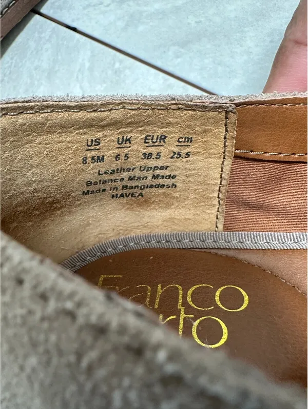 Franco Sarto taupe tasseled kiltie fringe suede loafers 8.5 preppy old money - Image 6