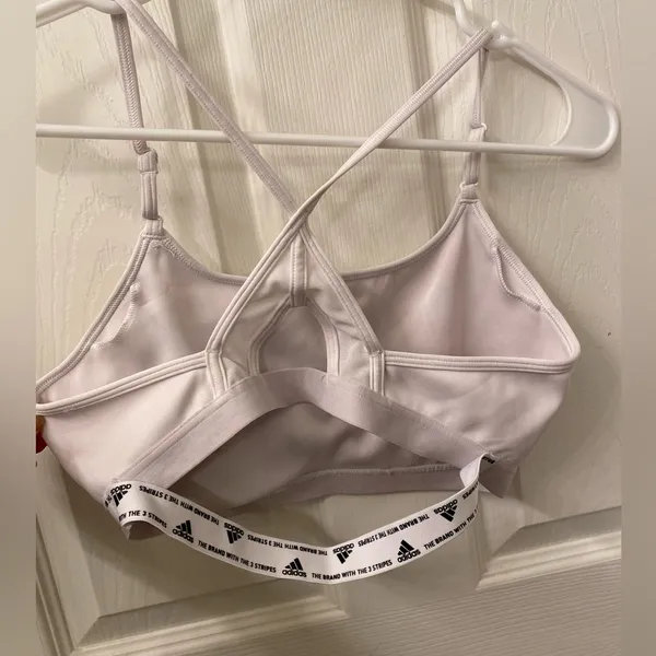 Adidas sport bra size medium - Image 2