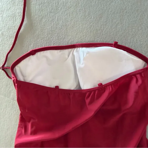 Women's NEW Two Piece Swimsuit Size Medium #260548 Red - Image 3
