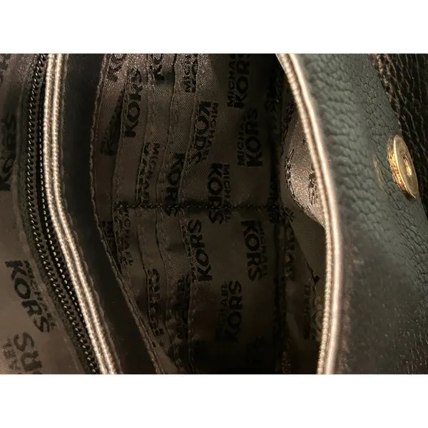 Michael Kors black Leather Studded Shoulder Bag w/partial chain strap - Image 8