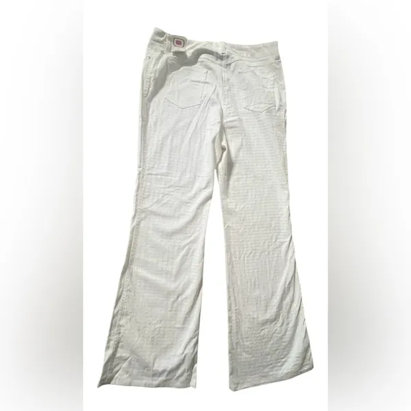 Bandolino Women's Flare & Wide Leg Jeans - Image 2