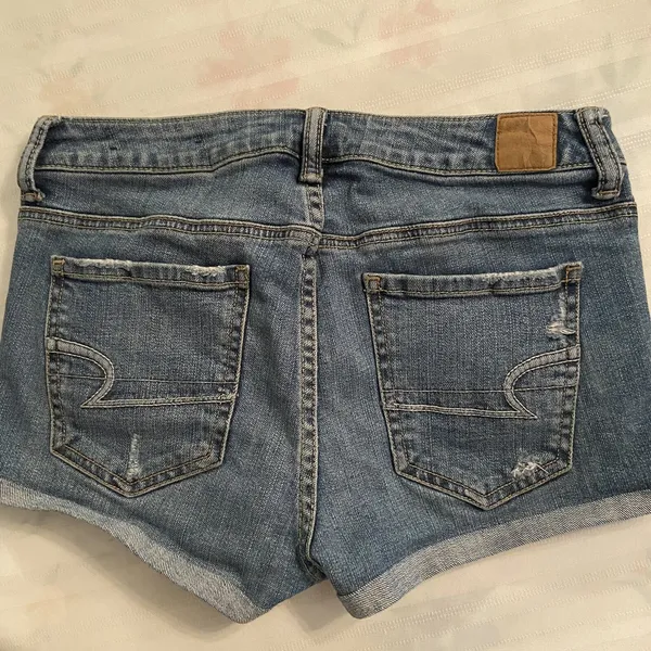 American Eagle '77 Hi Rise Shortie Sz‎ 6 Stretch Distressed Shorts 1.5" Inseam - Image 3