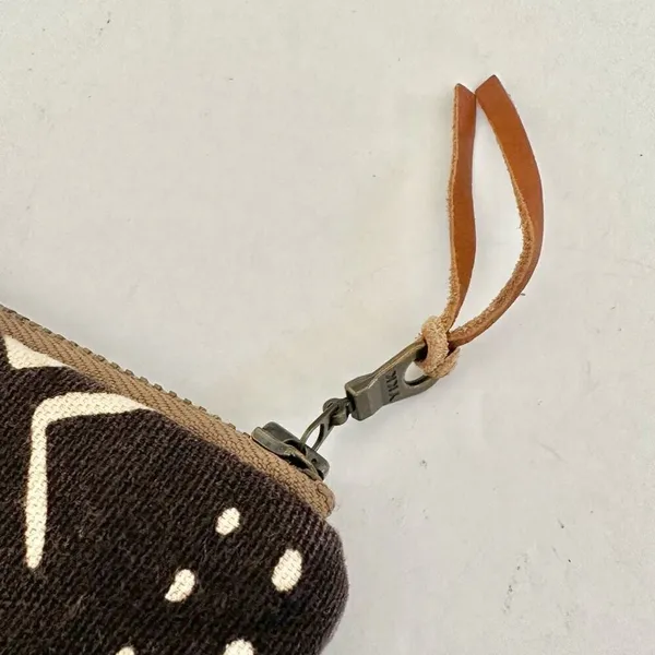 Maddie Kay faux leather and cloth fold over clutch - Image 11