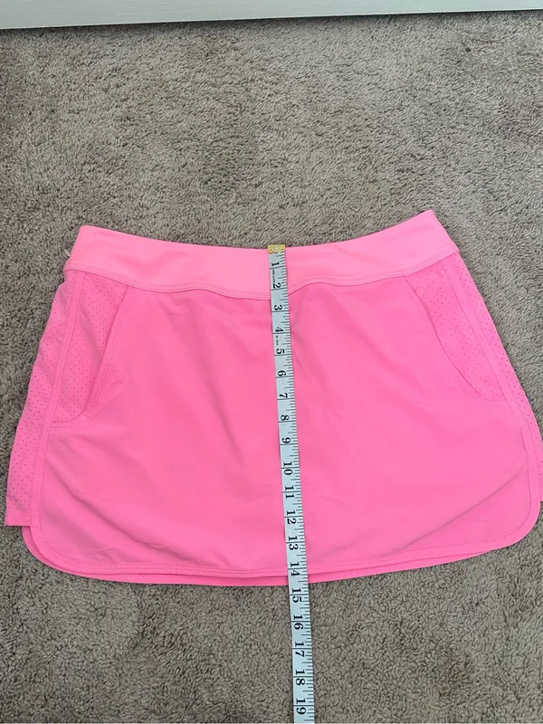 Vineyard Vines Athletic Pink Skort with Pockets Size M - Image 5