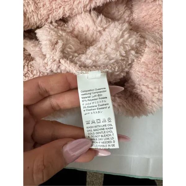 Blush Pink Fuzzy Two Piece Lounge Set Small | Cozy Sherpa Crop Top & Shorts Set - Image 5