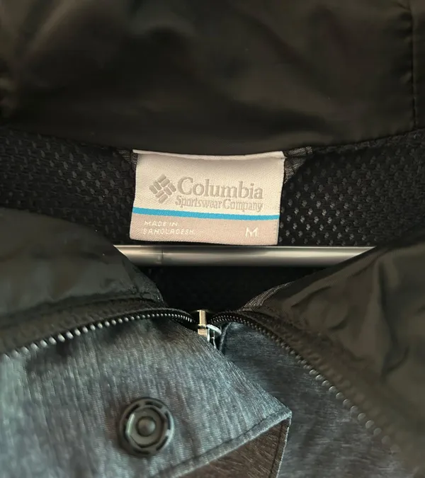 Columbia Windbreaker Full Zip - Image 4