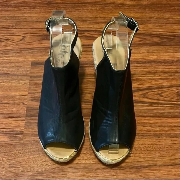 Rue21 ETC! Black Faux Leather Peep Toe Platform Wedge Sandals Size 6/7 - Image 7