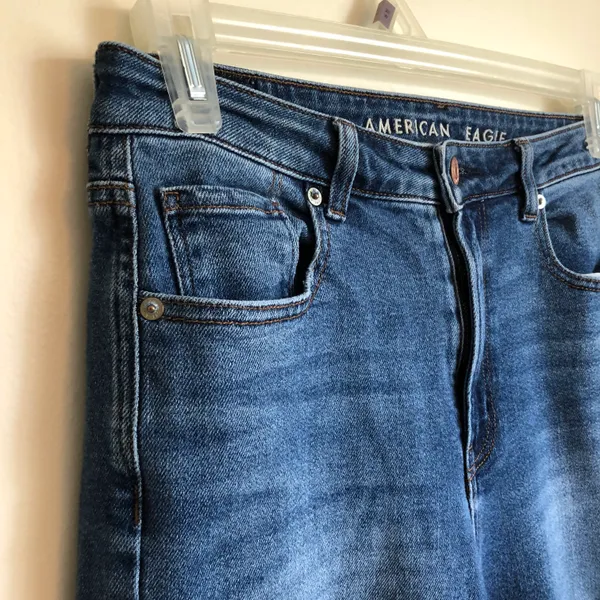 American Eagle Mom Jeans - Image 2