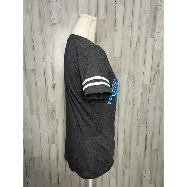 Carolina Panthers Women's V-Neck T-Shirt Gray‎ Size Small NFL Apparel - Image 2