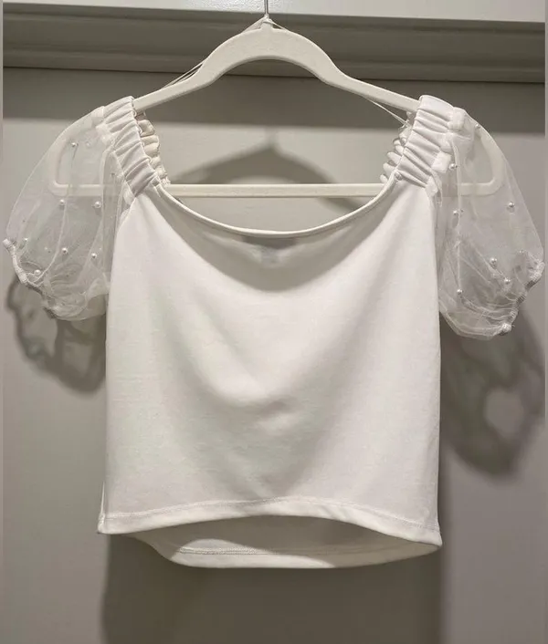 White Blouse Crop Top With Mesh & Pearl Detail Puff Sleeves - M - Image 13