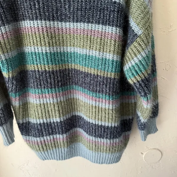 SO Sweater Womens Large Multicolor Striped Long Sleeve Knit‎ Pullover Soft Cozy - Image 3
