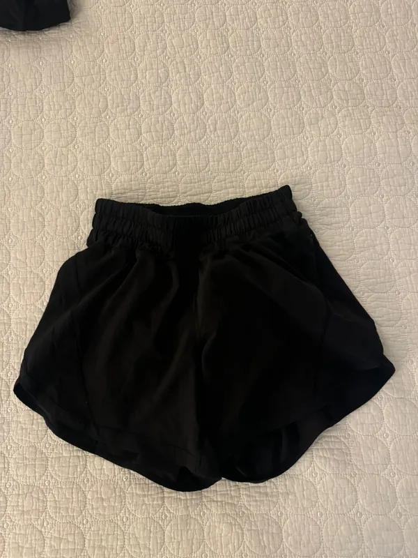 Shorts - Image 2