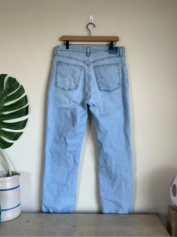 Abercrombie & Fitch The 90’s Straight Ultra High Rise Jeans - Image 3