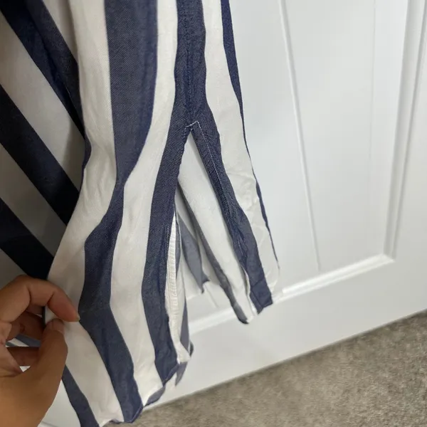Seraphine maternity blue striped ruffle midi dress size 4 US comfy summer‎ - Image 3