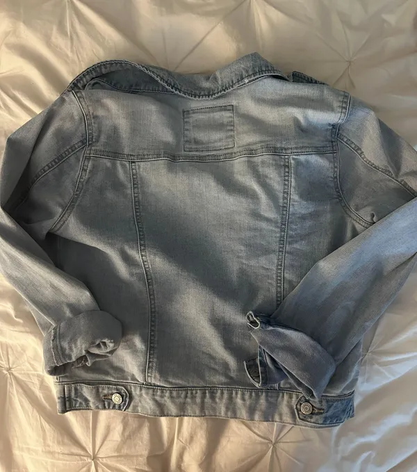 jean jacket Size M - Image 2
