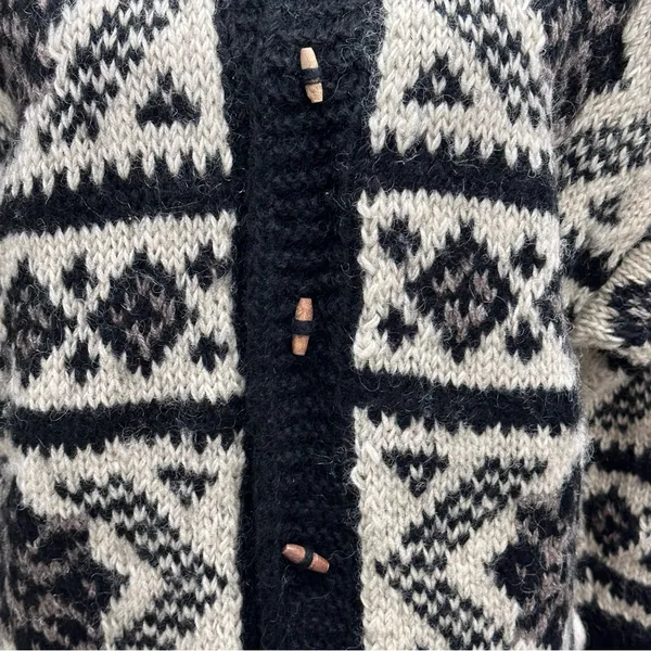 NOMADIC TRADERS Hand Made 100% Wool Cardigan Button Sweater Chunky Knit Size M‎ - Image 6