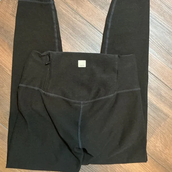 Vuori Daily Legging Black High Rise Drawstring Pocket VW444 Small Activewear - Image 3