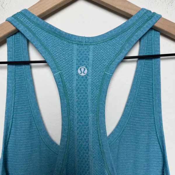 Lululemon Women Swiftly Tank Top Size 6‎ Blue Swiftly Tech Racerback Heathered - Image 7