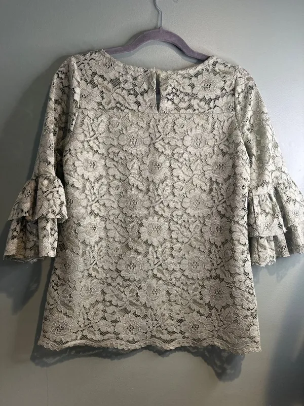 FIGS Sage Green Lace Bell Sleeve Blouse Cottagecore Boho Romantic Sheer Size M - Image 5