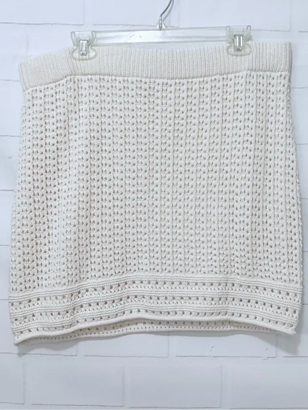 Universal Thread Crochet Mini Skirt Size XL NWT - Image 4
