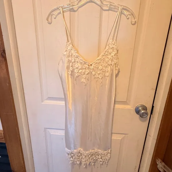 Flora Nikrooz Negligee - Image 5