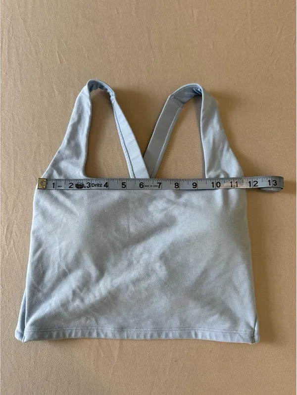 Old Navy Active Powersoft Sports Bra and High-Rise Leggings Set - Image 15