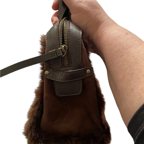 EUC Vintage Y2K Chocolate Brown Faux Fur and Suede Women's Satchel Handbag - Image 4