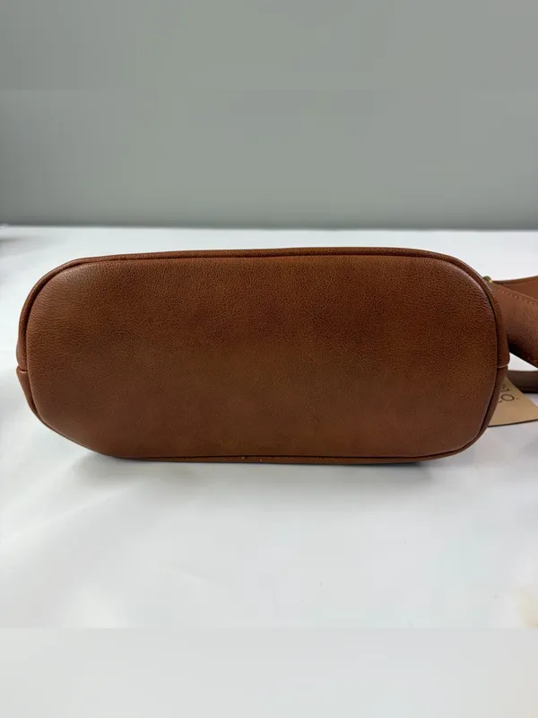 FRYE AND CO Brown Shoulder Bag Zip Closeure Adjustable/Detachable Strap - Image 7