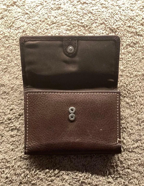 Fossil Brown Leather Wallet - Image 4