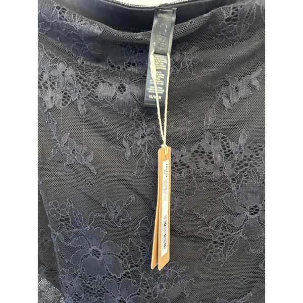 Skims ultra fine lace long women's skirt M Onyx NWT ( SOLD OUT) - Image 7