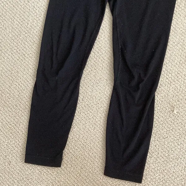 Lululemon Align HR Pant 25” Black 2017 Version Leggings High Rise Nulu Size 6 - Image 3