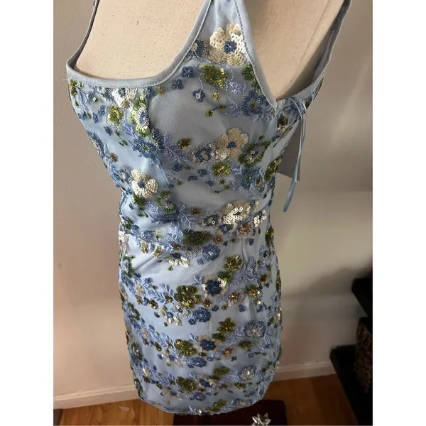 Blue sequence flower dress size medium - Image 2