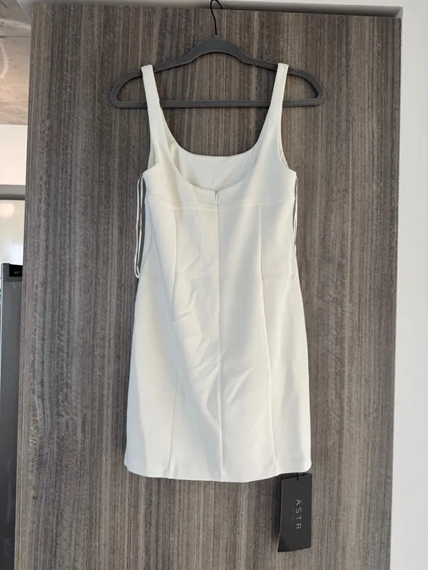 ASTR The Label White Mini Summer Dress - Image 5