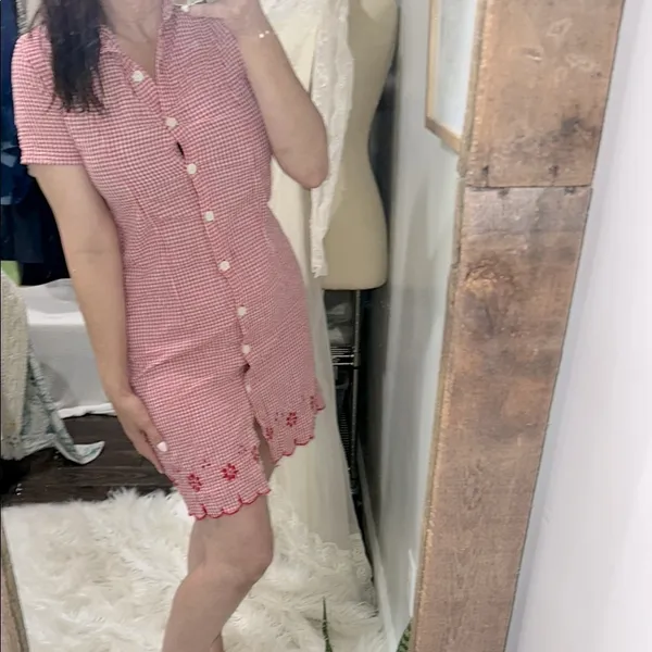 Vintage Red Gingham Button-Up Dress with floral embroidered bottom size 8 - Image 2