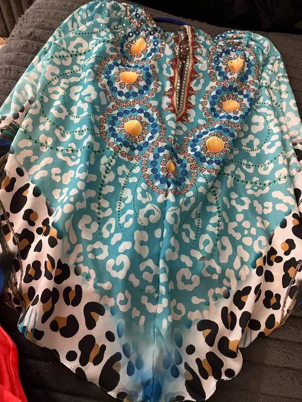 flowy top Blue - Image 2