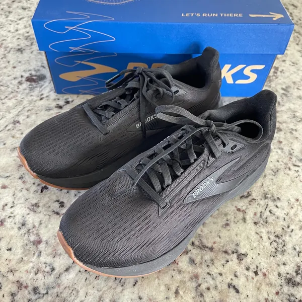 Brooks Revel 8 Running Shoes Womens 7 Black Neutral Sneakers 1204561B072 - Image 3