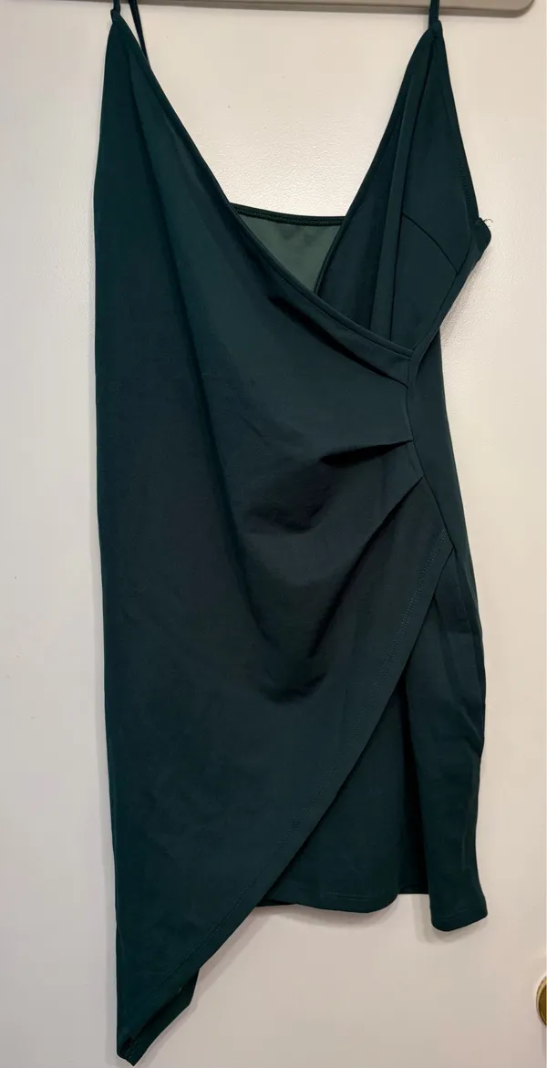 SheIn Asymmetrical wrap dress - Image 3