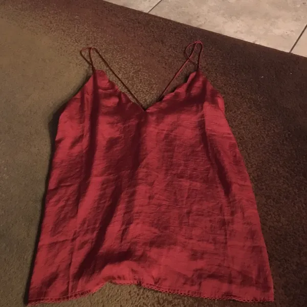 Free People Red scalloped tank top never worn - Image 2