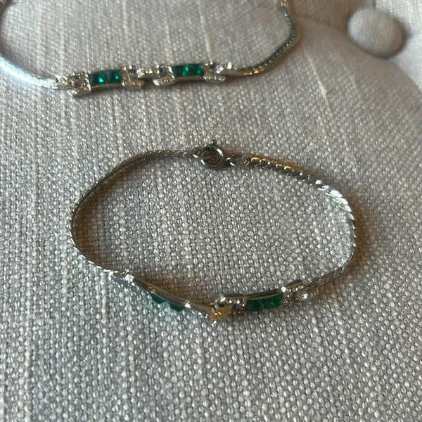 Vintage Silver Toner Faux Emerald Bracelet & Necklace Two Piece Set - Image 4