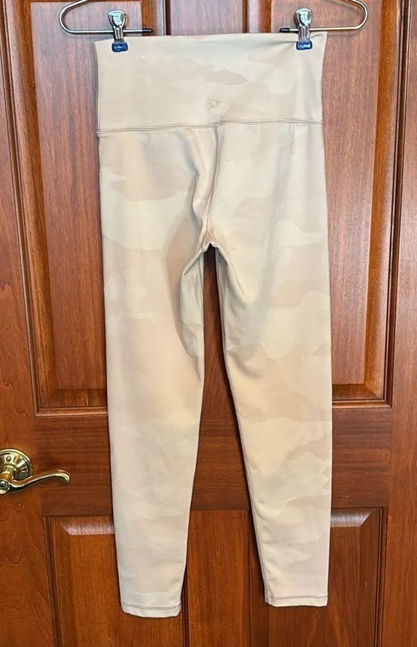 Offline by Aerie Work out, leggings, size medium - Image 2